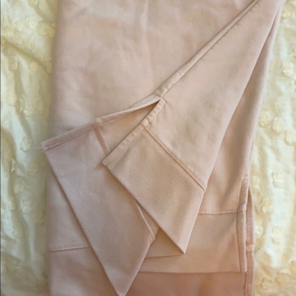 pink crewneck - Picture 2 of 2